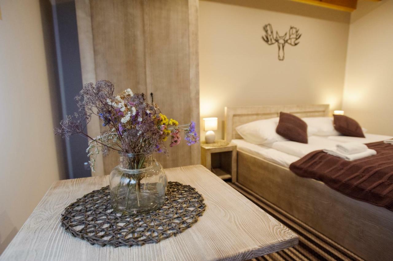 Smerek 2 Bed & Breakfast Wetlina